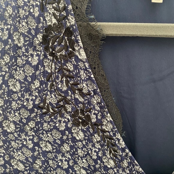 Lucky Brand Wrap Maxi Dress - Picture 5 of 8